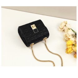 Mini crossbody red envelope