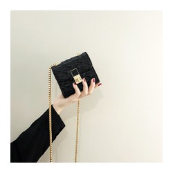 Mini crossbody red envelope